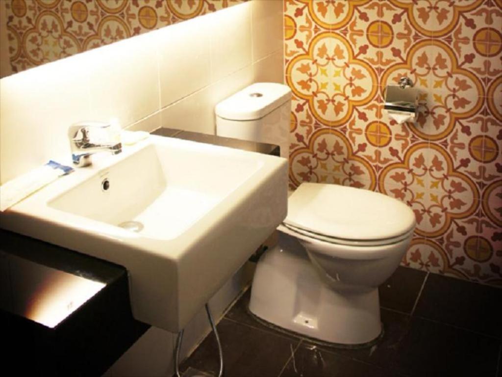 Hotel Zamburger Grand Jade Johor Bahru Ngoại thất bức ảnh